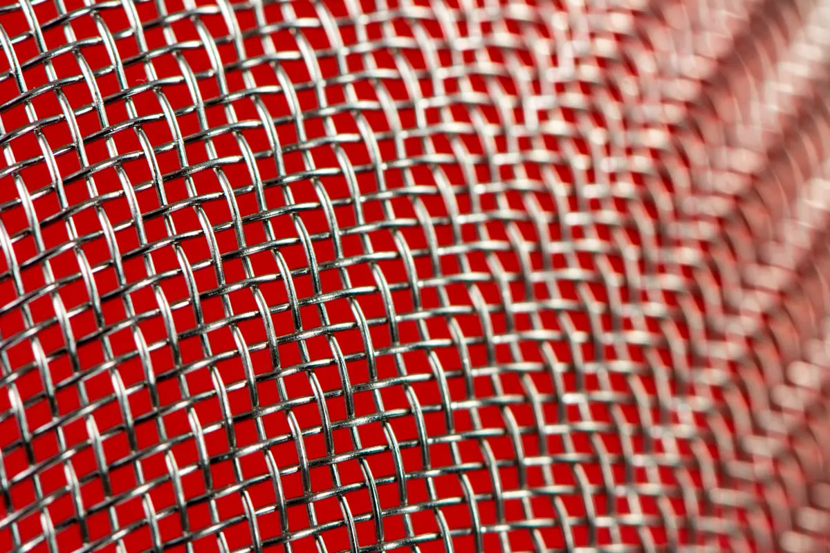 siatka na krety pod trawnik