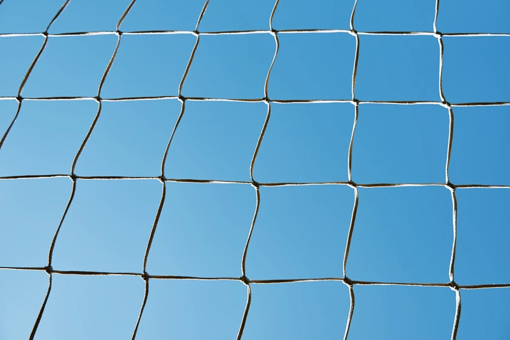 siatka na krety pod trawnik